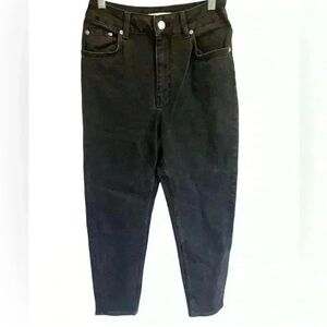 Black High-Waisted Jeans
